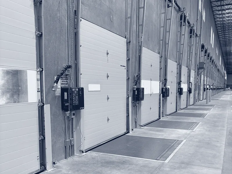 Bimbo Bakeries Distribution Center — Kansas City — Dock doors at punch list, August 2025