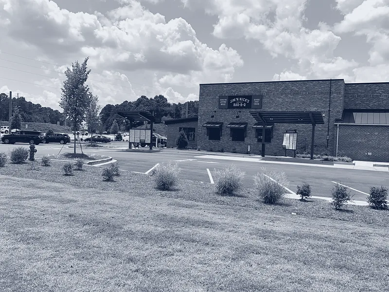 Jim ’N Nick’s — Fischer Crossing